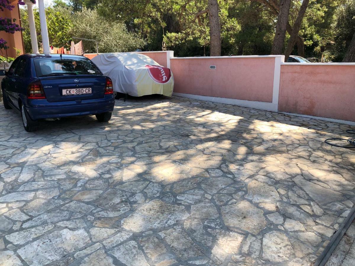Apartmani Misak Vrsi Exterior photo